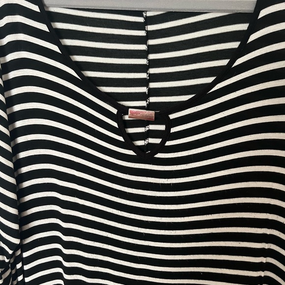 Knit dress - Picture 3 of 5